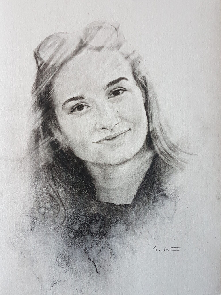Portret dekleta v tehniki oglje